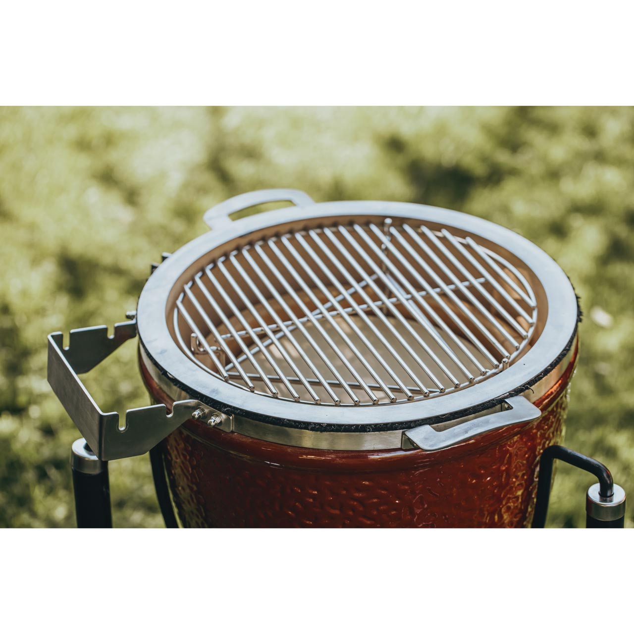 Monolith Kamado Grill Junior Pro Serie 2.0 – RED ohne Gestell